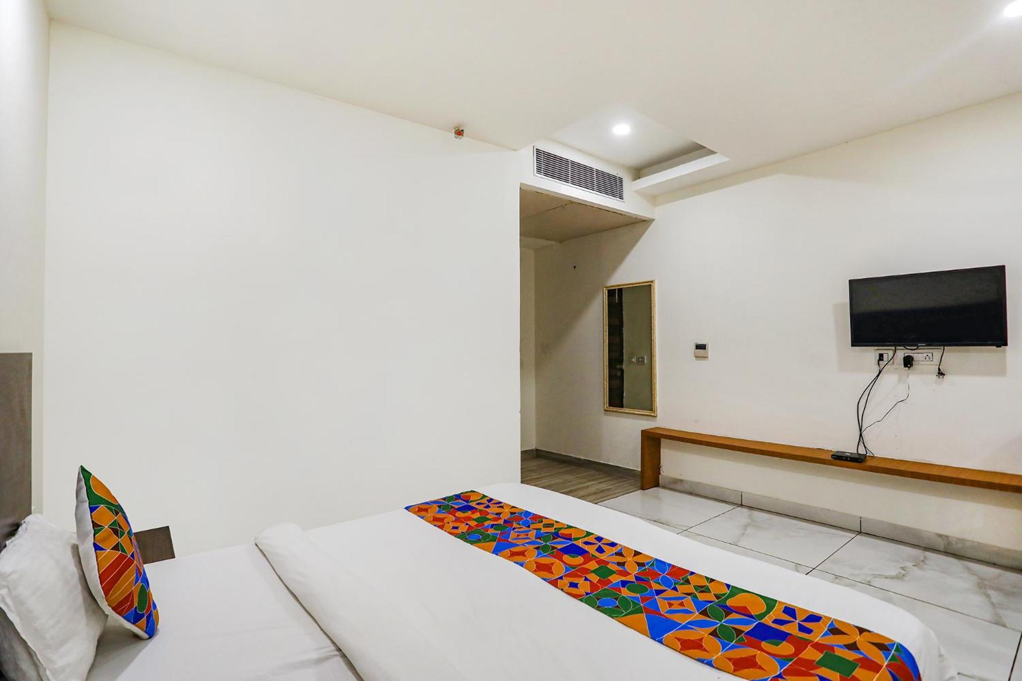Fabhotel Kinsfolk Ghaziabad Luaran gambar